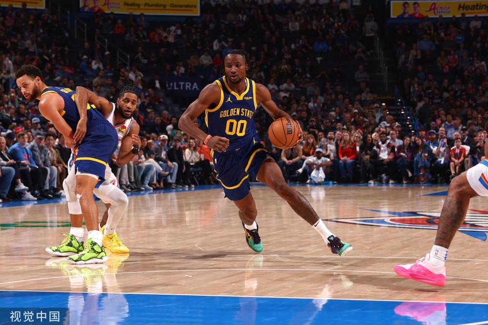 教练的目光 教练的目光